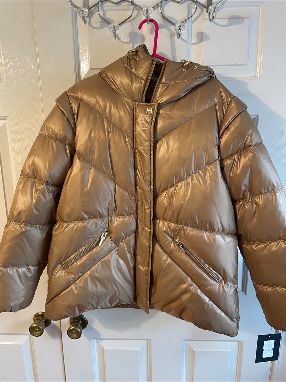 Women’s Halston Metallic Bronze/Gold Puffer Jacket with Hood Size XL.